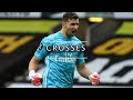 Emiliano Martinez goalkeeper training