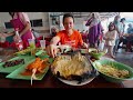 Street Food in Malaysia!! 🇲🇾 EXTREME FISH BBQ + Curry Noodles in Penang Mainland!!