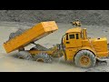 Unique RC Russian Kirovets K 700 / Jansen RD 800 Track Dumper