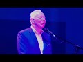 Joe Jackson - Steppin' Out (Studio version, Joe explains the song) - Live in Italy 2019