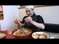 [Big eater] Almost sunk! Jiro-style ramen challenge with non-standard roast pork! [Body blow]