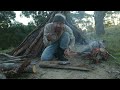 Primitive Camping in Australia /  Building a Bark Bushcraft Shelter
