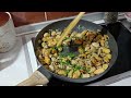 An Enthusiast cooks for you. Preparing mussels...