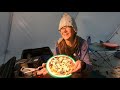 Alaska Winter Camp And Skillet pizza