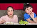 Hai Mẹ Con Thảo Ăn Hủ Tiếu Sa Đéc - Mẹ Hủ Tiếu Khô - Con Hủ Tiếu Nước I Thảo ABC cuộc Sống Pháp