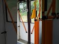 Dveře ústeckých trolejbusů Škoda 15Tr / Trolleybus doors closing Škoda 15Tr