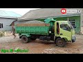 dump truk Hino Dutro jomplang muatan batu split