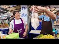 Amazing BANGKOK's STREET FOOD at Liab Duan Night Market l Thailand Street Food